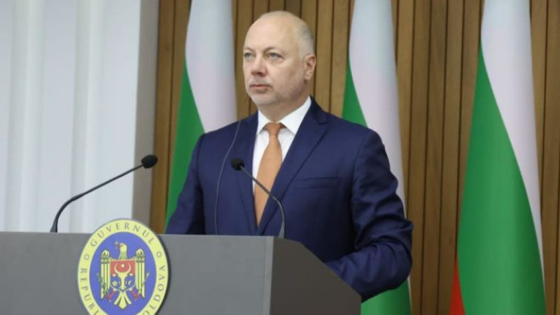 МС спира продажбите на държавни имоти до решението на парламента